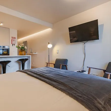 Trendy In Graca's Heart By Lovelystay Apartmán *