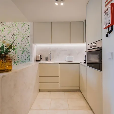 Trendy In Graca's Heart By Lovelystay Apartmán *